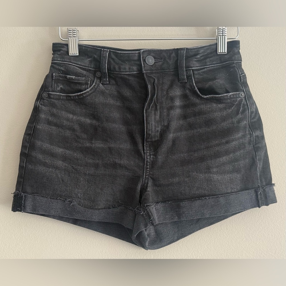 American Eagle Women’s True Black Stretch Denim Mom Shorts - Size 00